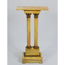 Ref.: 9305 - Coluna de mármore